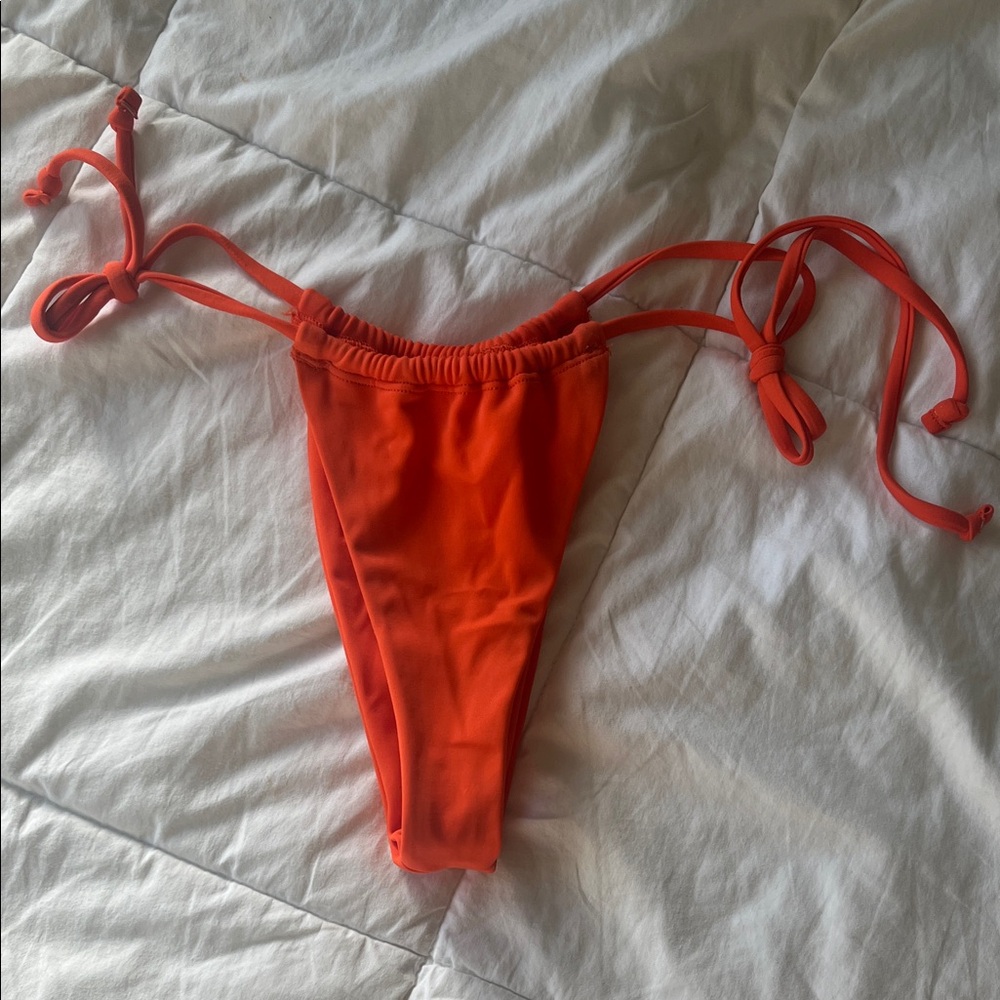 VIBRANT ORANGE BIKINI BOTTOM